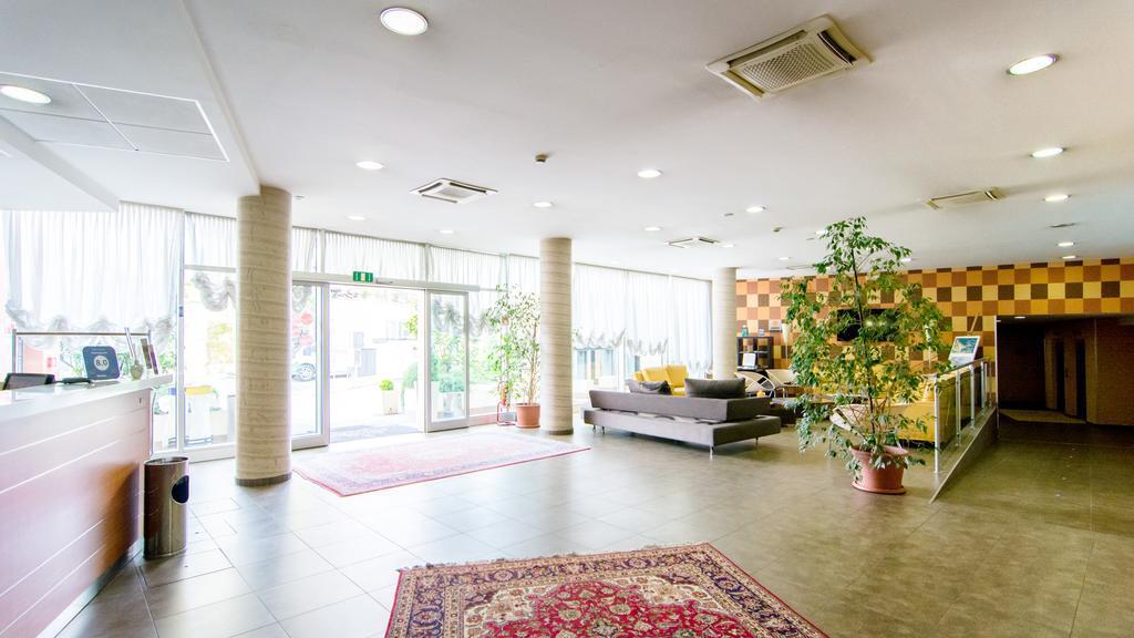 Hotel Concorde Camerano Εξωτερικό φωτογραφία