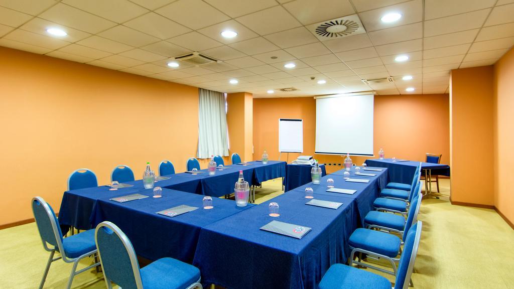 Hotel Concorde Camerano Εξωτερικό φωτογραφία