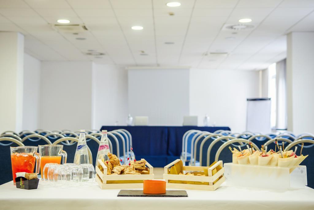 Hotel Concorde Camerano Εξωτερικό φωτογραφία