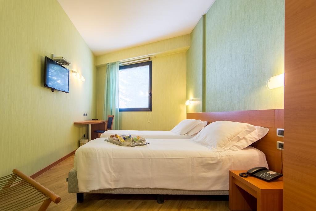 Hotel Concorde Camerano Εξωτερικό φωτογραφία